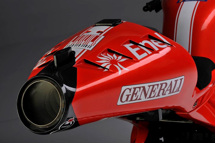 Ducati Marlboro Team: Ducati Desmosedici GP10