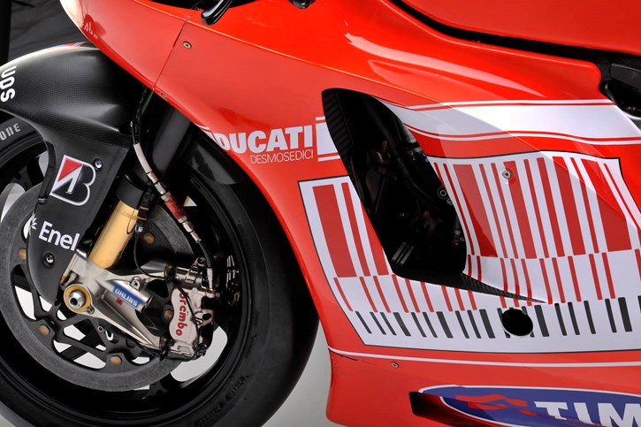 Ducati Marlboro Team: Ducati Desmosedici GP10